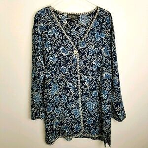 KAREN KANE 100% Rayon Cardigan Type Top. Size M.